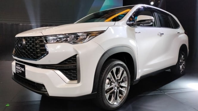 Rahasia Mobil Kijang Innova Zenix Hybrid Bisa Memiliki Teknologi Canggih